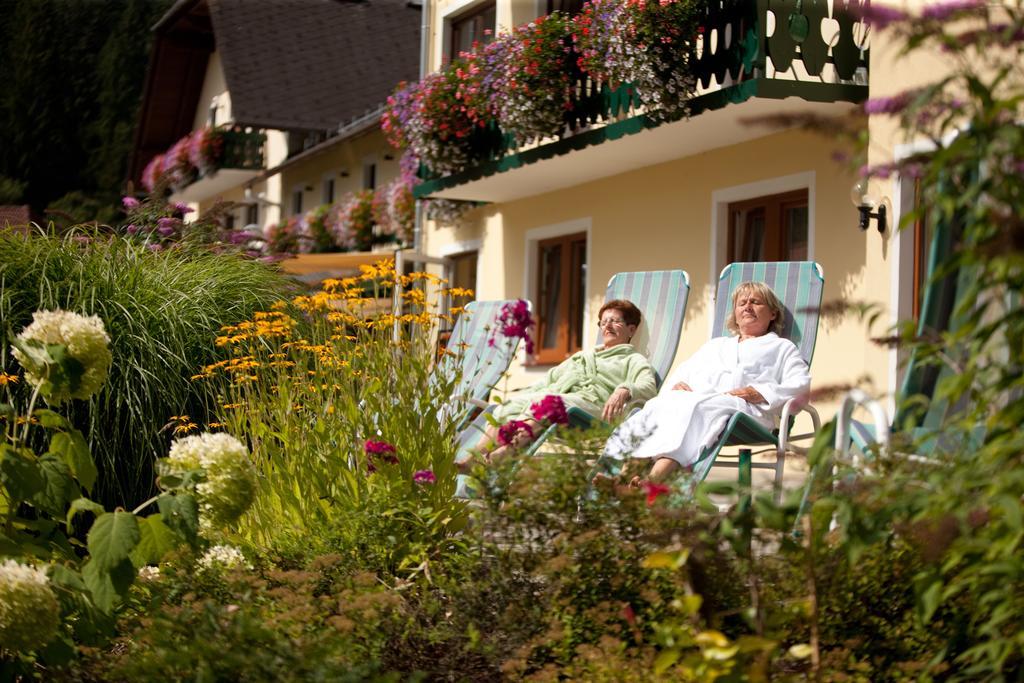 Hotel Moenichwalderhof Monichwald ภายนอก รูปภาพ